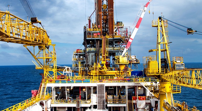 Ensuring fire safety on an offshore drilling platform